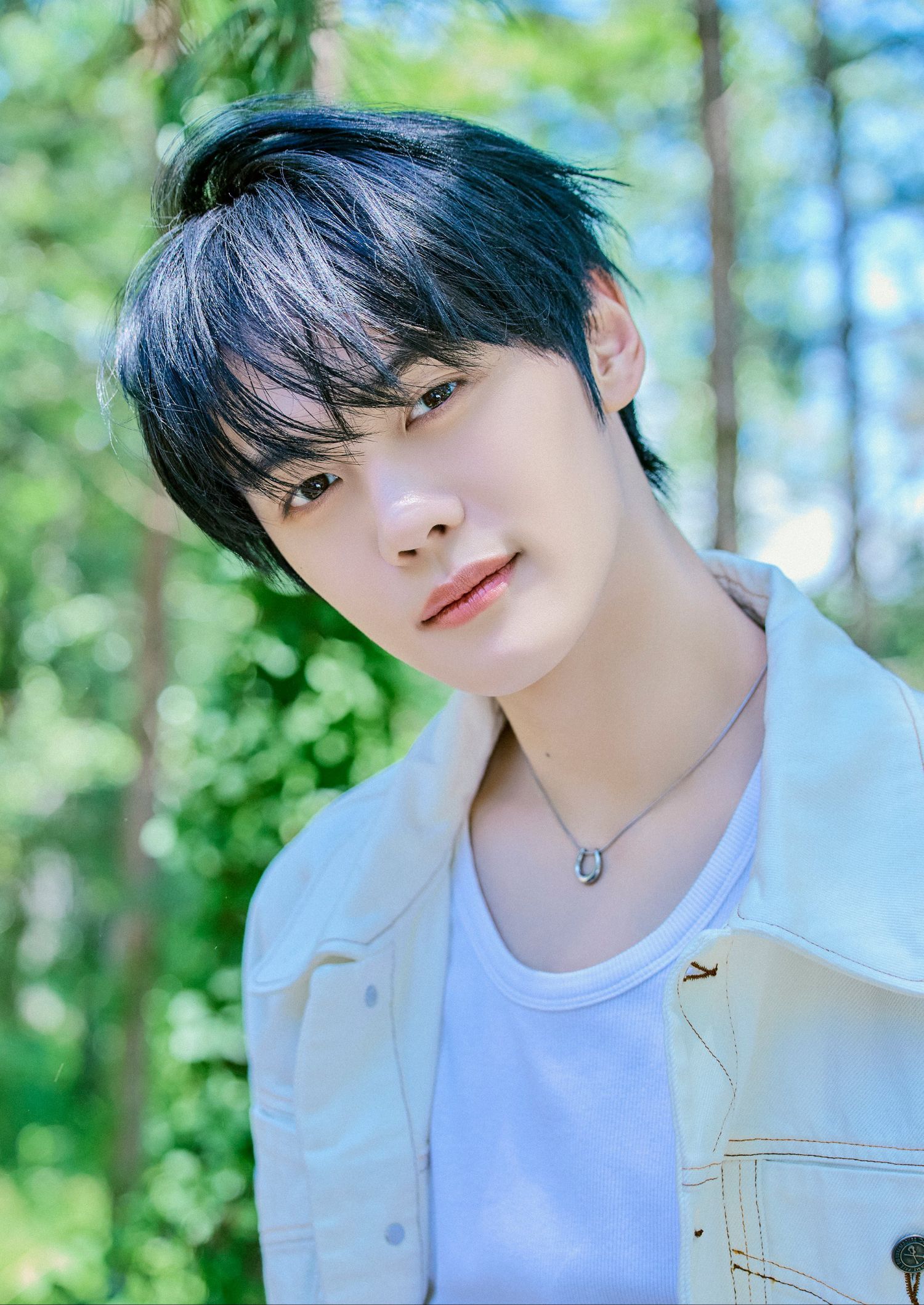 Behind-the-scenes cut of ZEROBASEONE