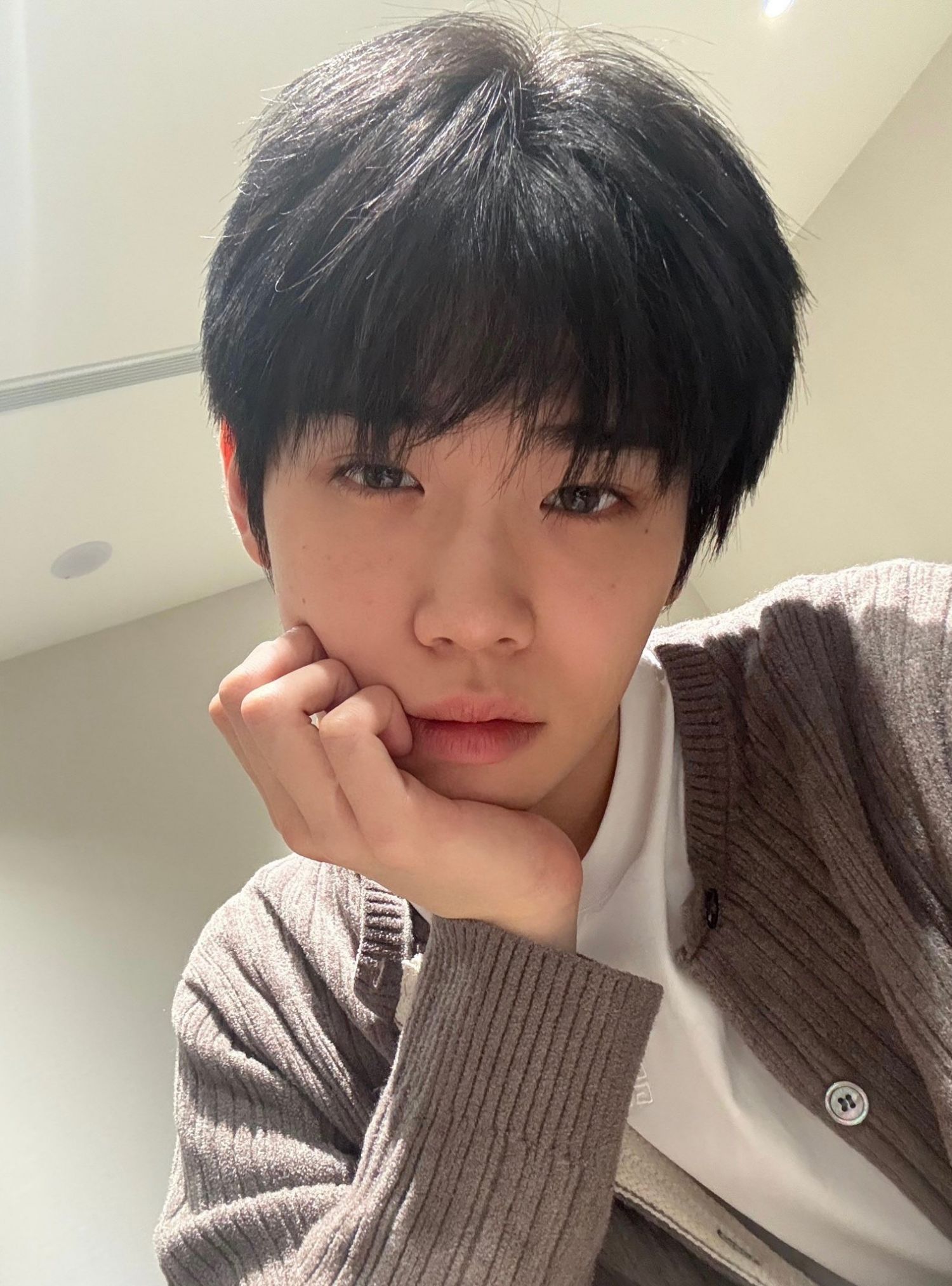 Behind-the-scenes cut of Kim Taerae (ZEROBASEONE)