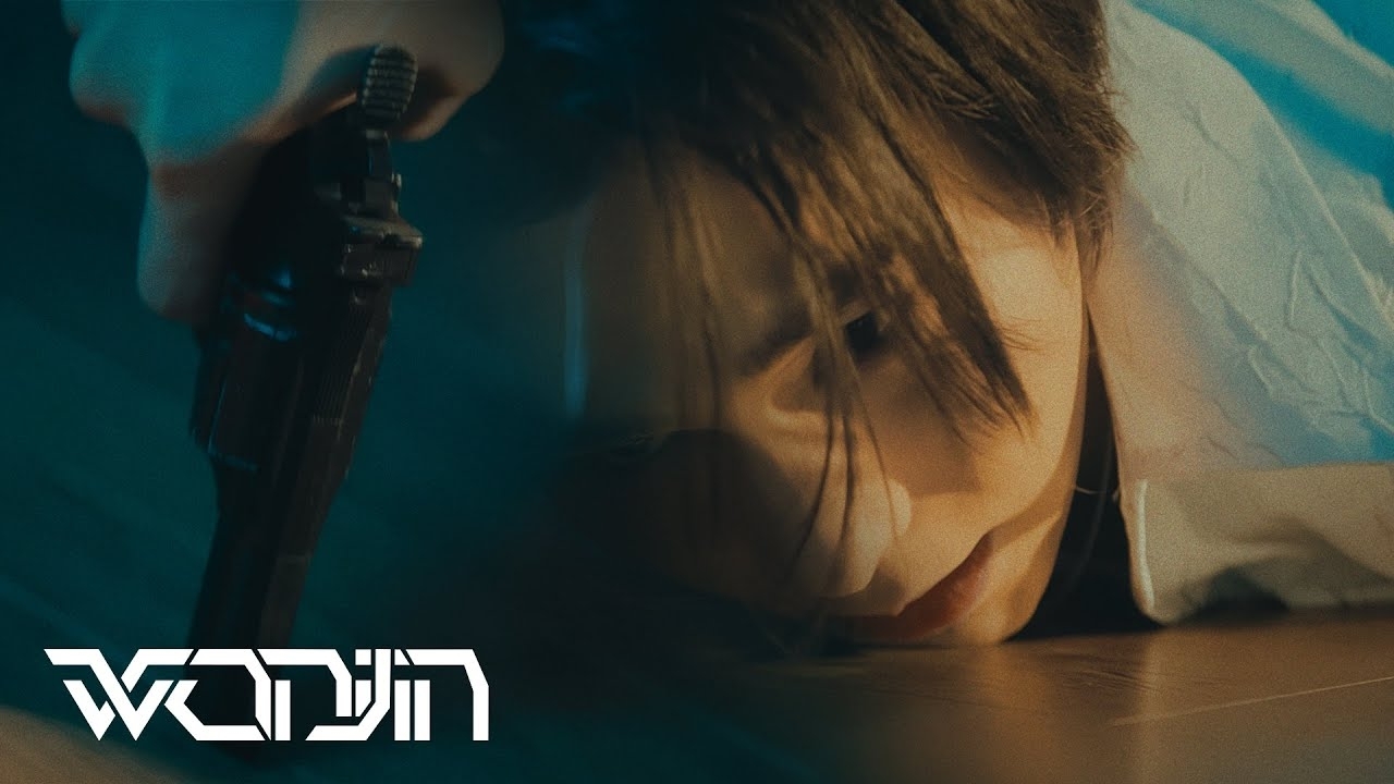 A moment captured by Rocky's fan