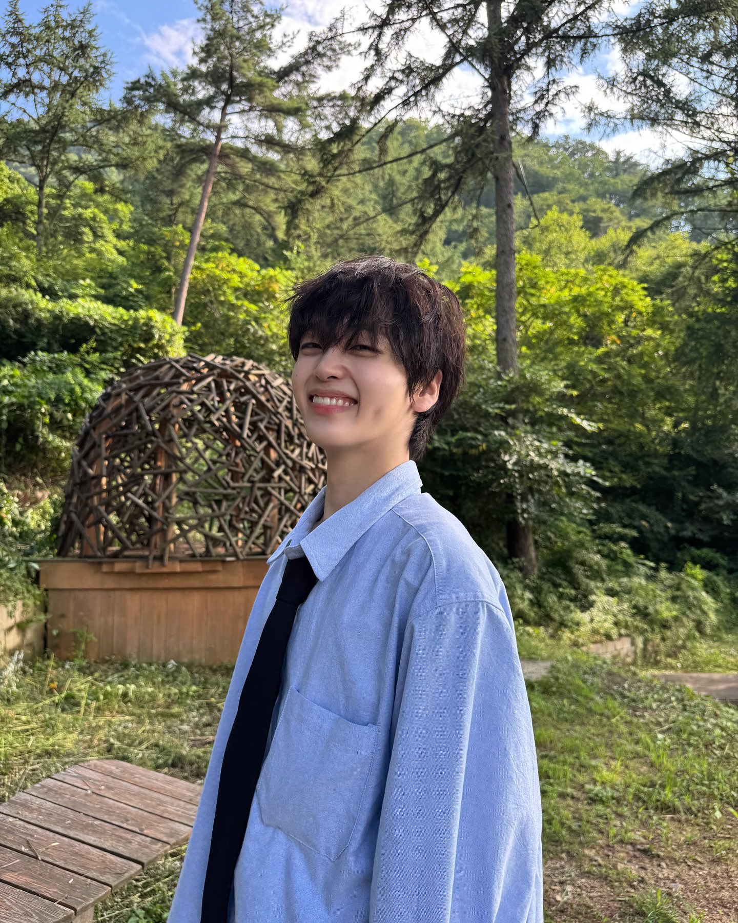 Latest photo of Hyeongjun (CRAVITY)
