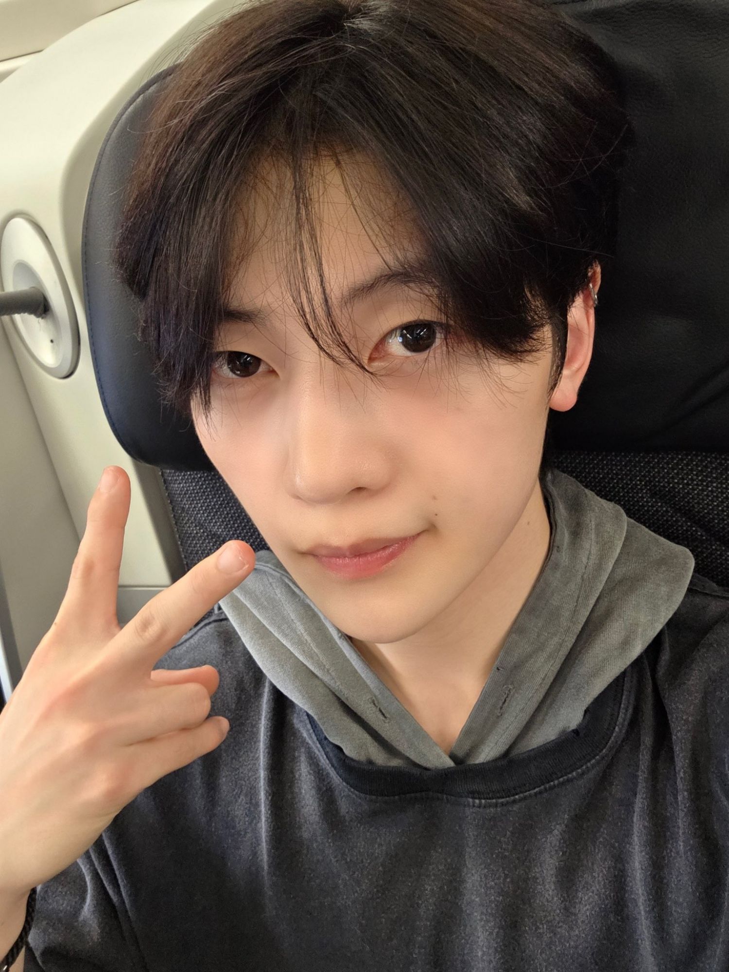 A moment captured by Seok Matthew (ZEROBASEONE)'s fan