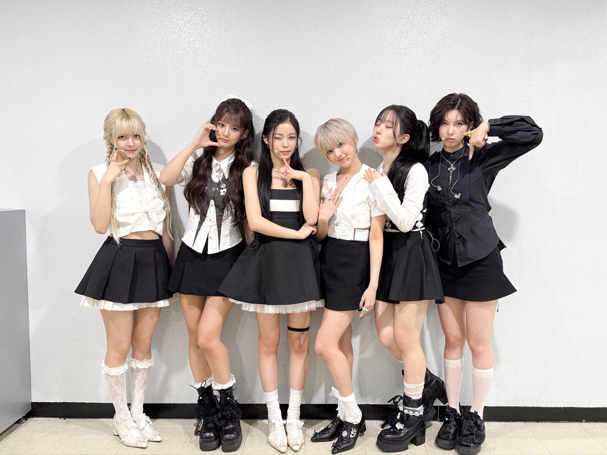 Latest photo of NMIXX