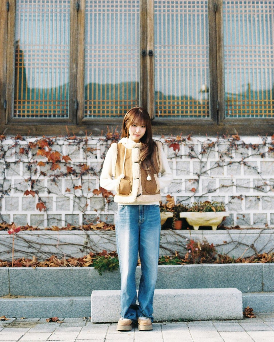 A moment captured by Choi Yena's fan