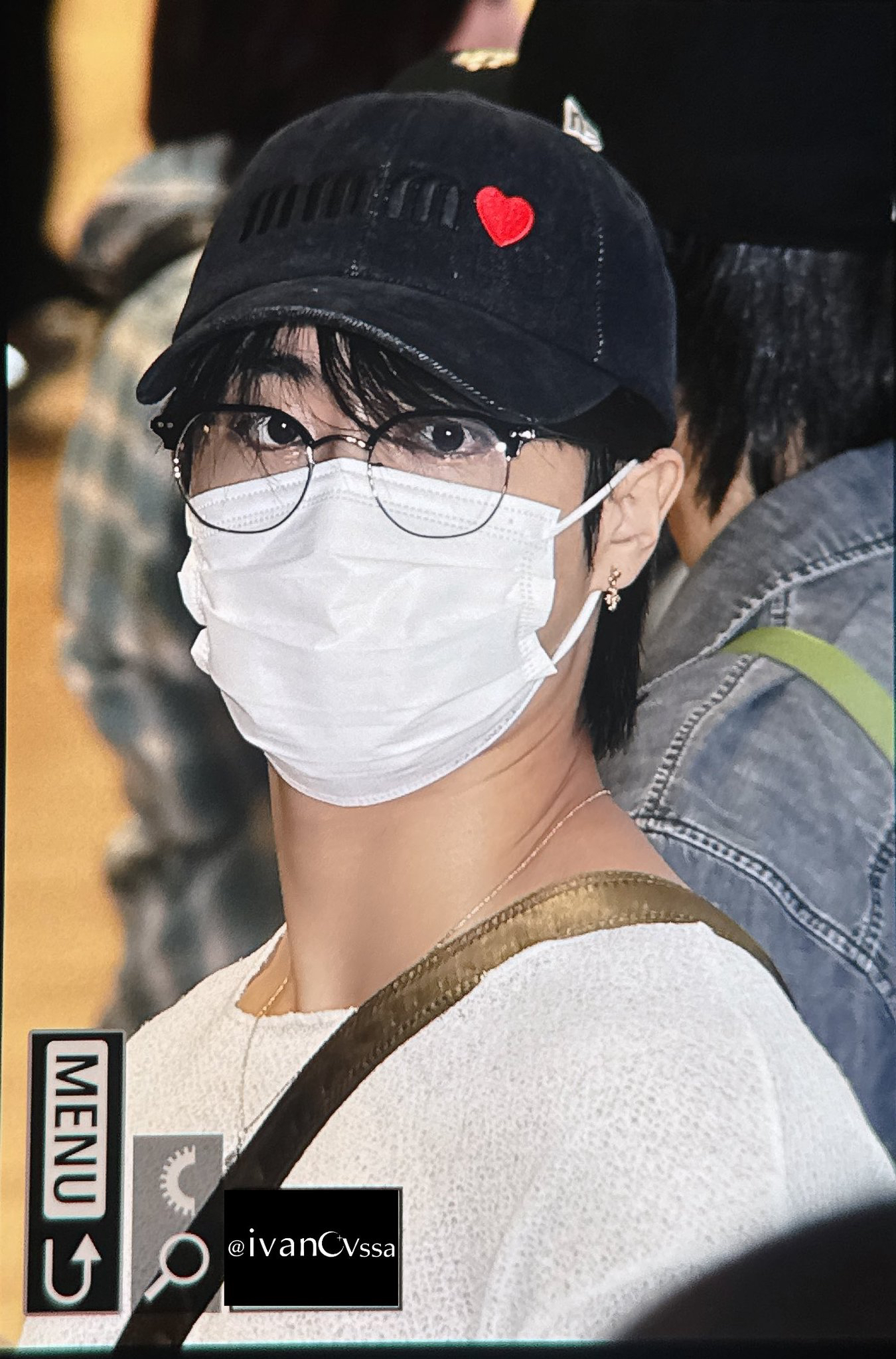 A moment captured by HAN (Stray Kids)'s fan