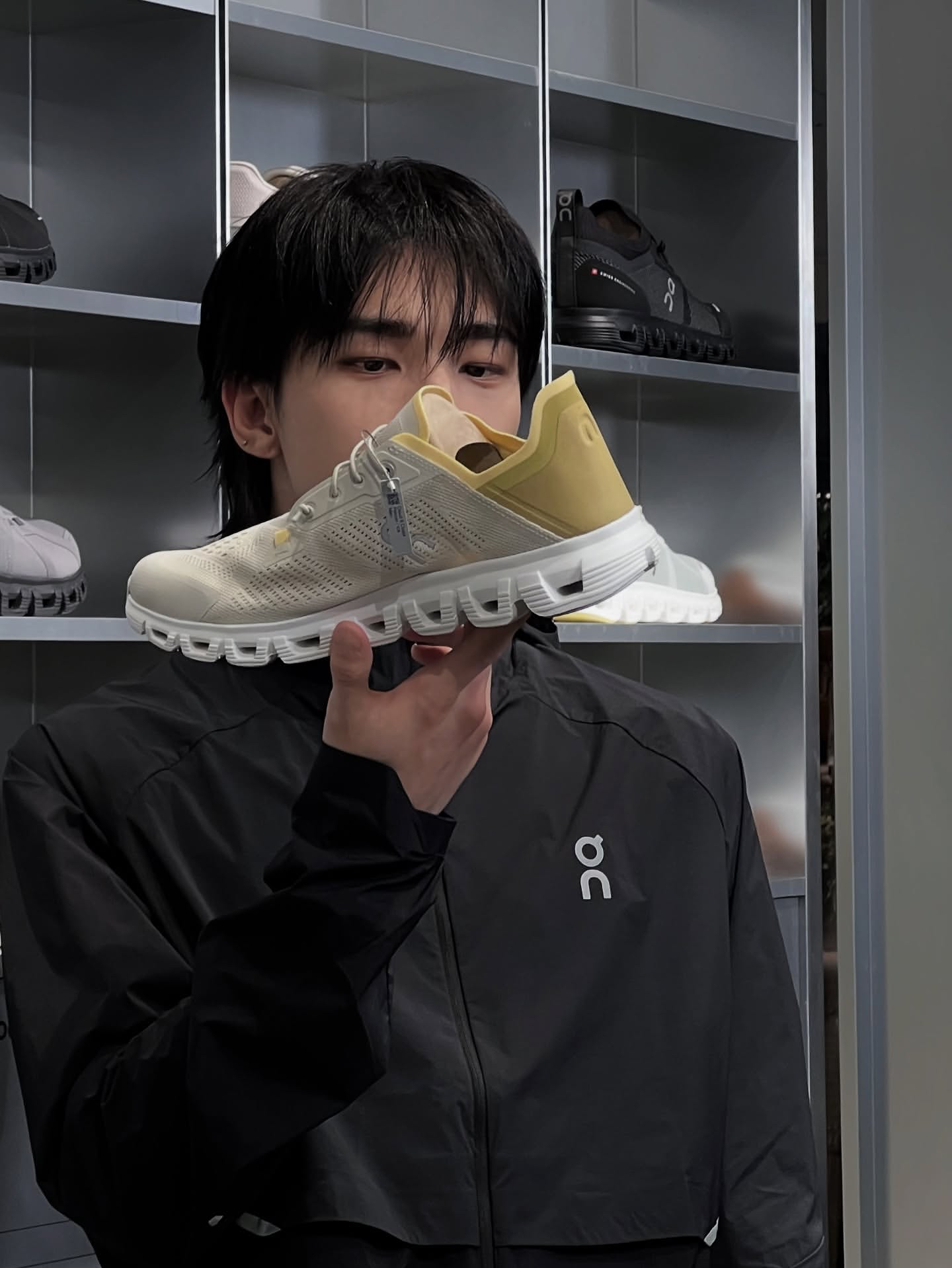 A moment captured by Hyunjin (Stray Kids)'s fan