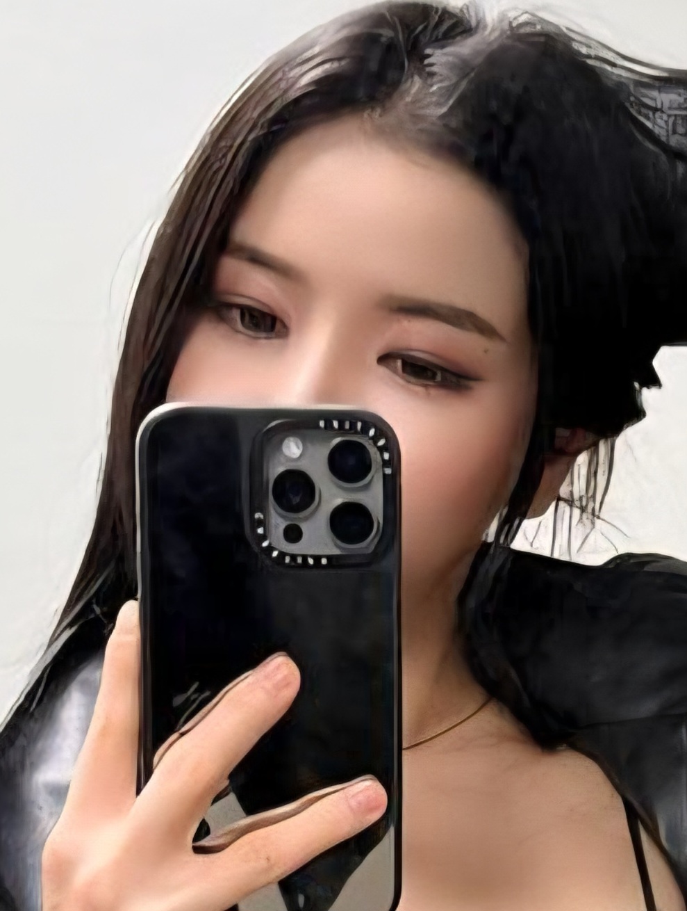 A moment captured by Solar (MAMAMOO)'s fan