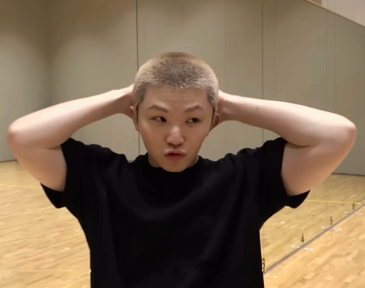 Latest photo of Woozi (SEVENTEEN)