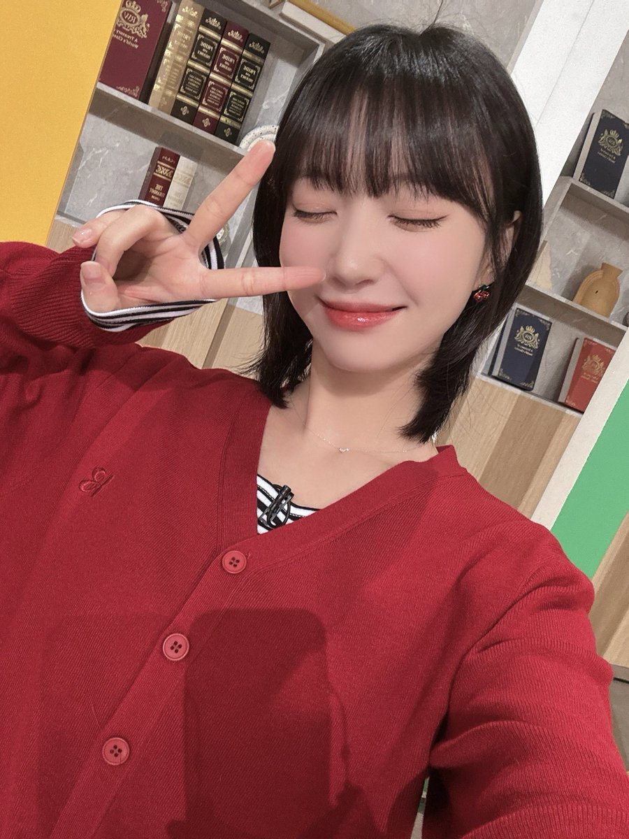 OH MY GIRLの最近の活動写真