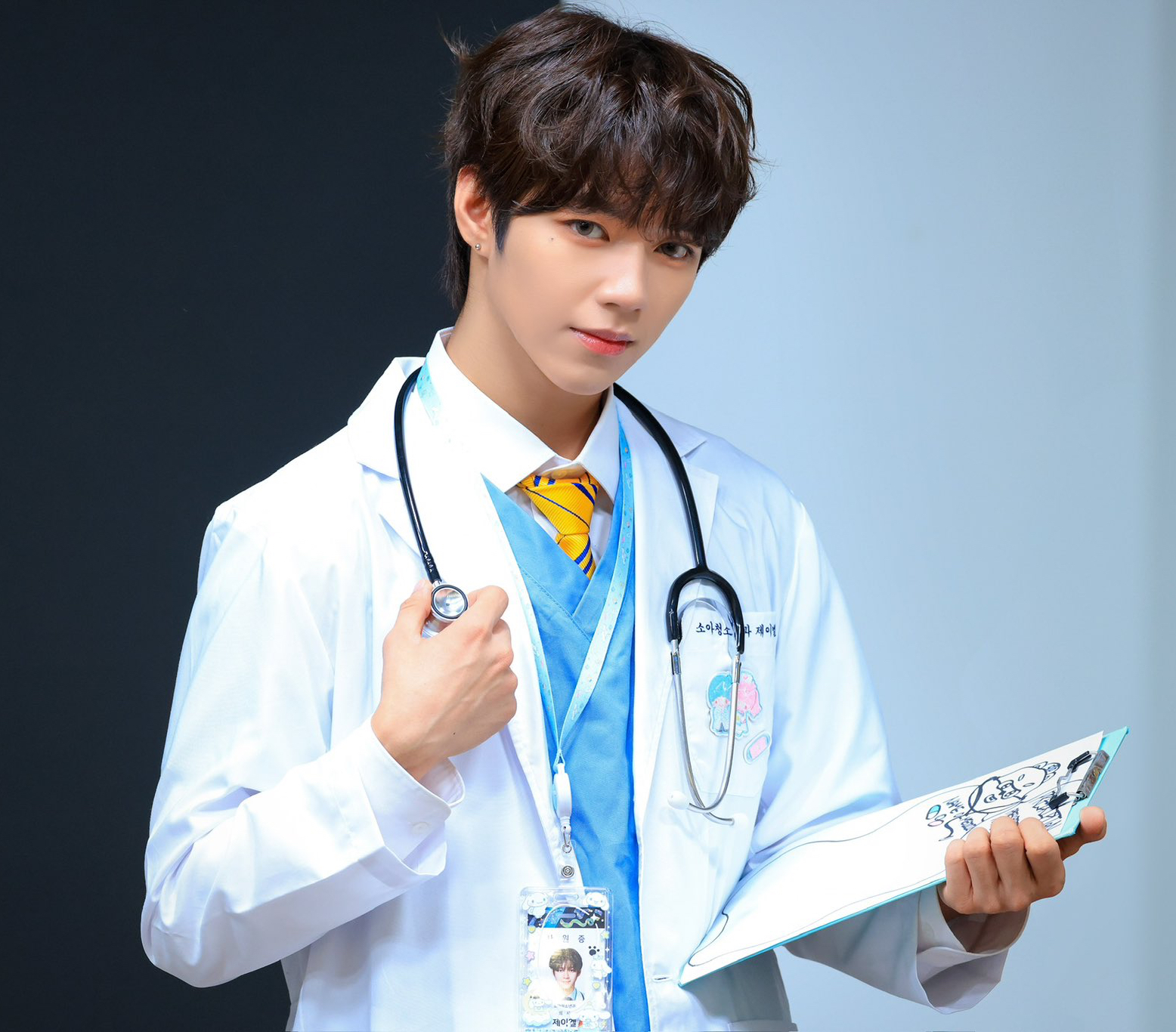 Behind-the-scenes cut of JL (AHOF)