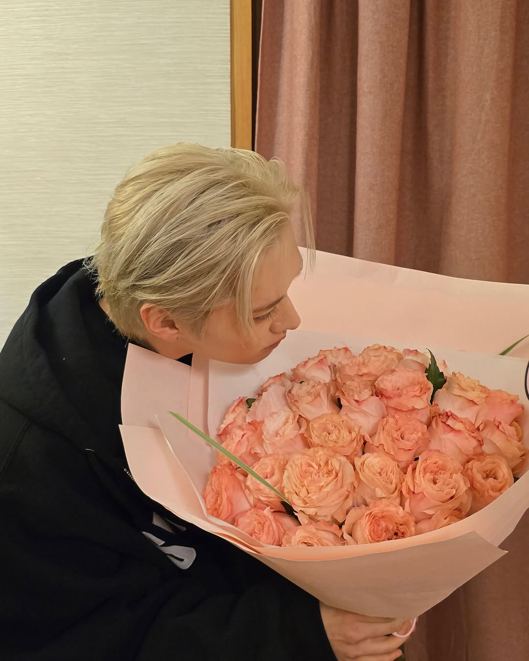 리노 (Stray Kids) 팬이 찍은 순간