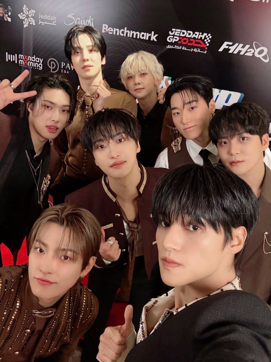 에이티즈 최근 활동샷