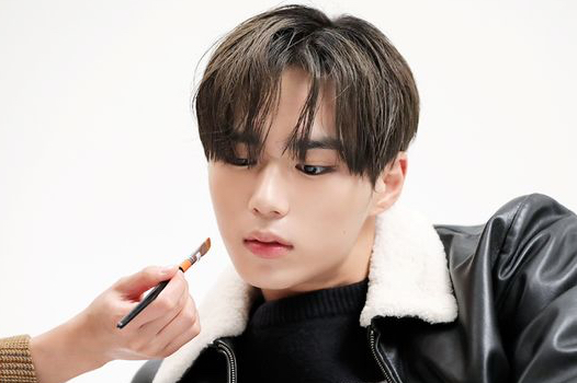 Recent activity shot of Kim Junseo (ALPHA DRIVE ONE)