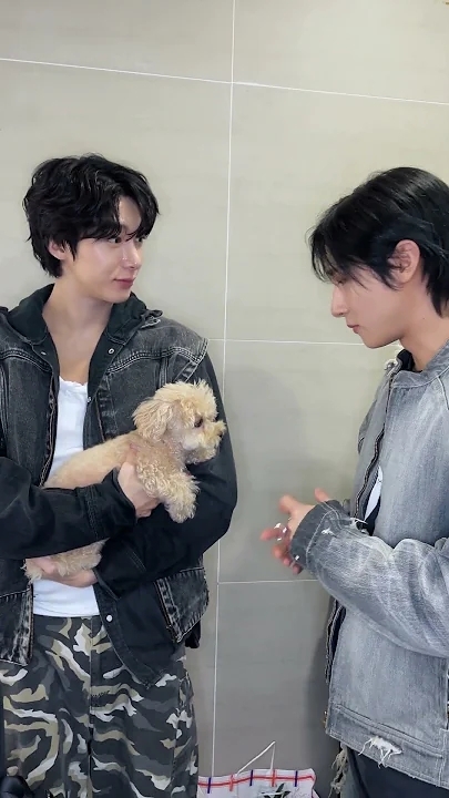 亨元 (MONSTA X)的幕後花絮