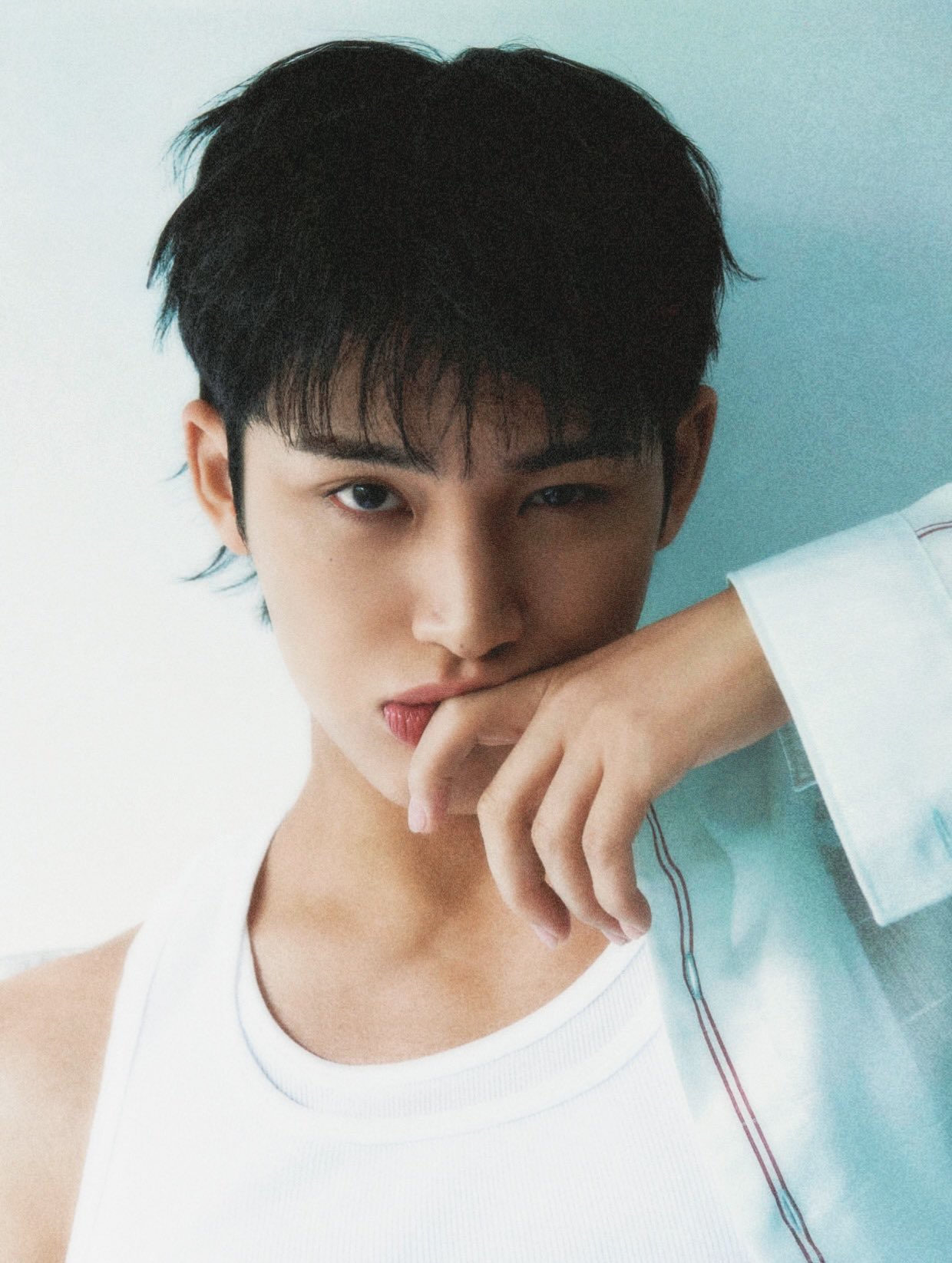 A moment captured by Mingyu (SEVENTEEN)'s fan