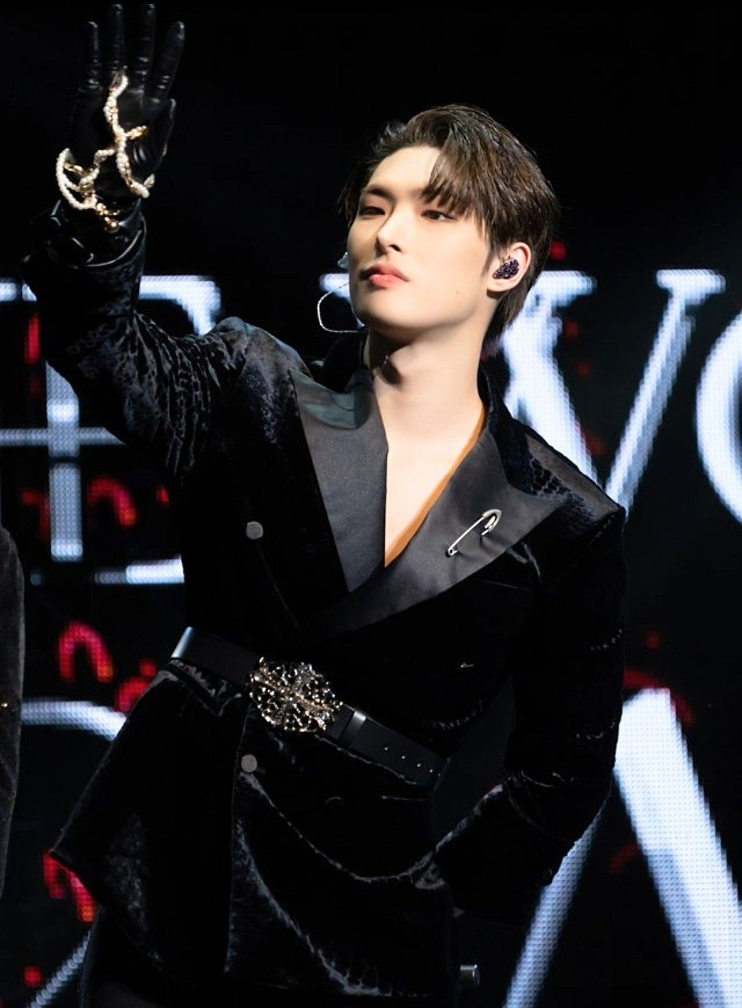 旼琦 (ATEEZ)的幕後花絮