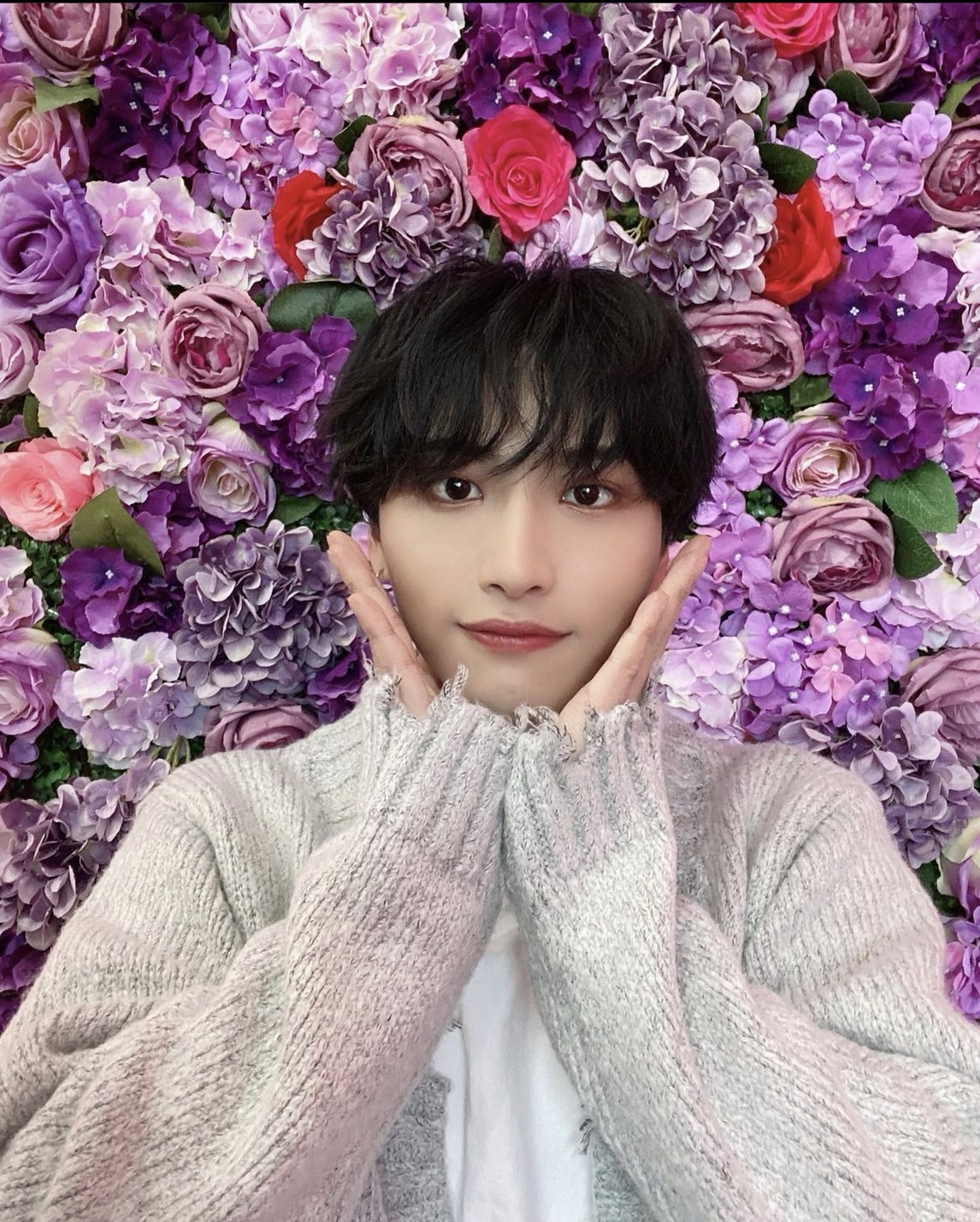 Recent activity shot of Seonghwa (ATEEZ)