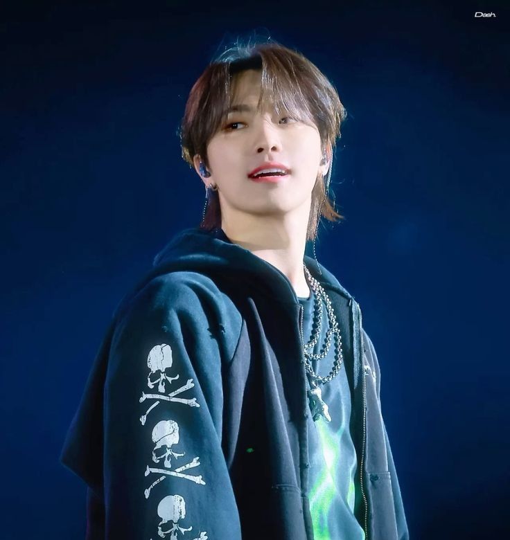 Behind-the-scenes cut of Dino (SEVENTEEN)