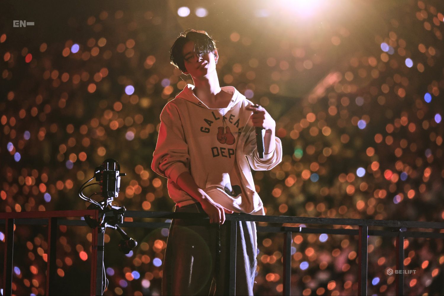 Behind-the-scenes cut of NI-KI (ENHYPEN)