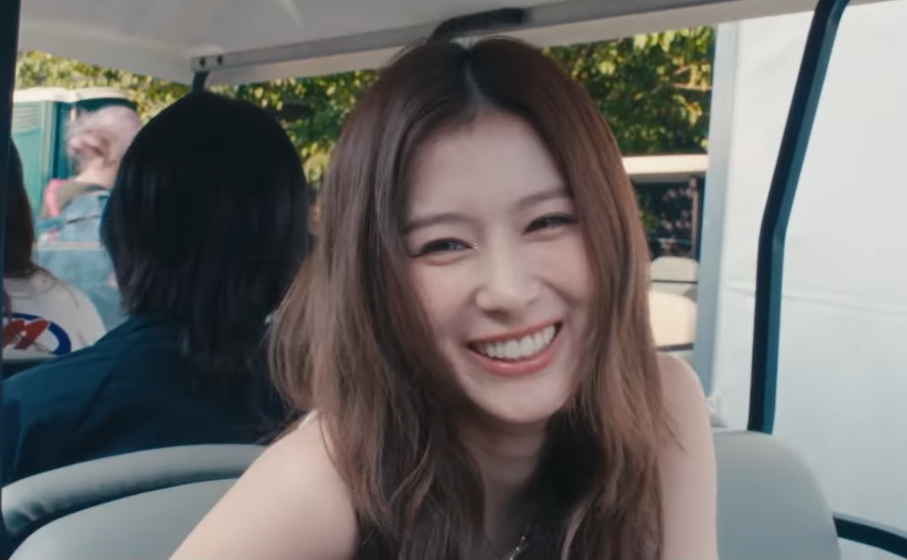 A moment captured by Sana (TWICE)'s fan