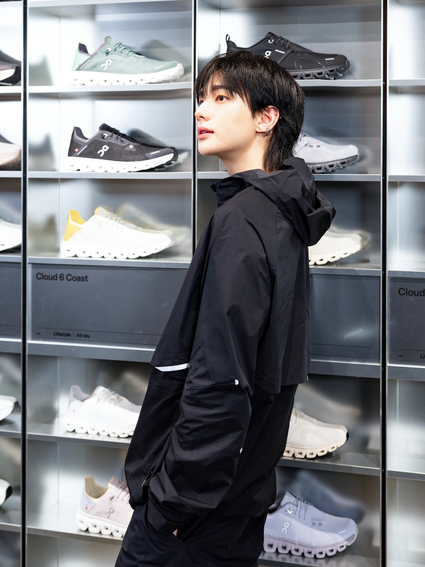 Recent activity shot of Hyunjin (Stray Kids)