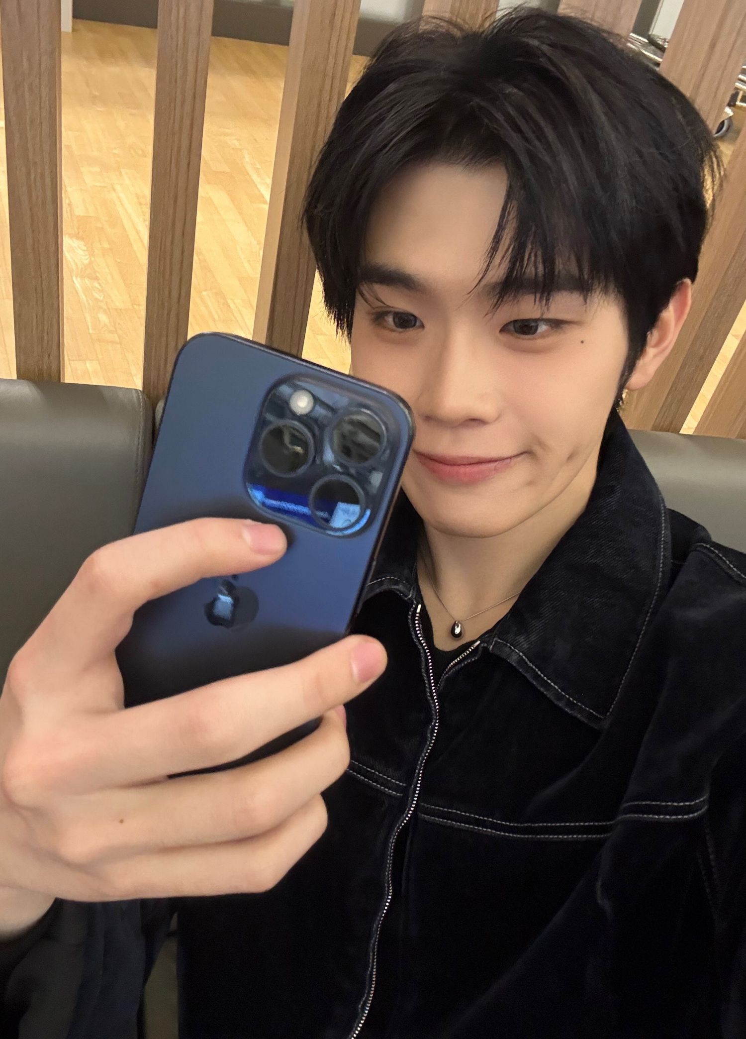 Latest photo of Kim Taerae (ZEROBASEONE)