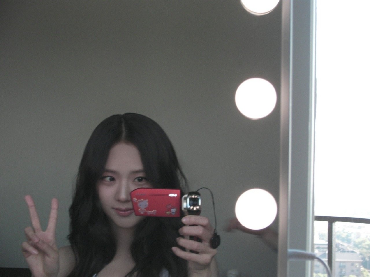 A moment captured by Jisoo (BLACKPINK)'s fan