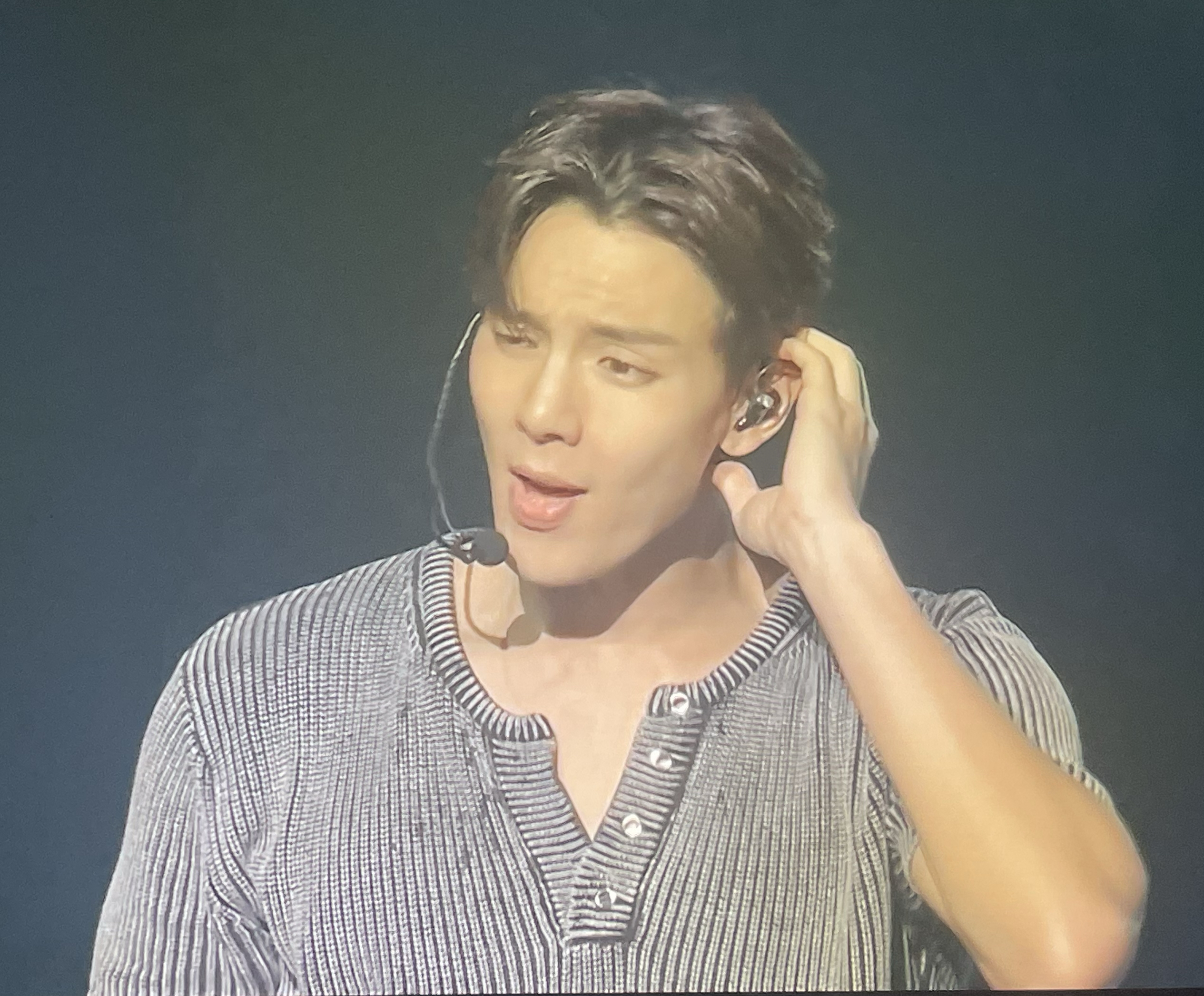 셔누 (몬스타엑스)의 비하인드 컷