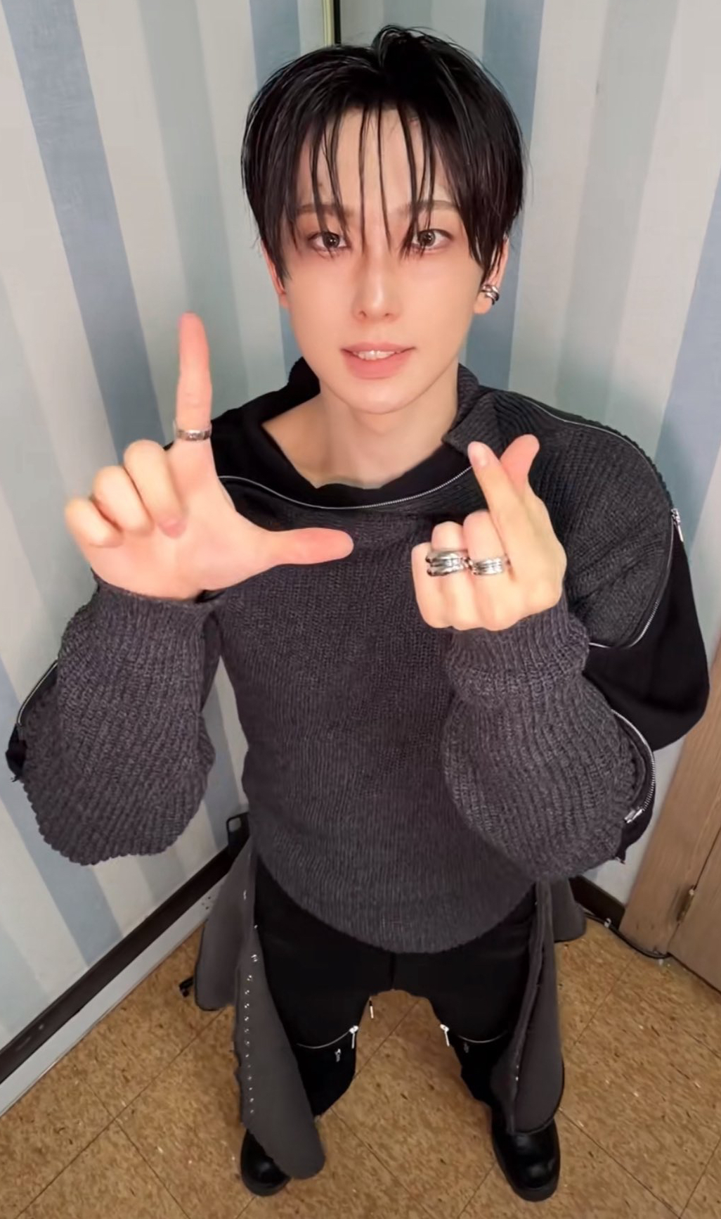 A heartfelt wallpaper shared by Fuma (&TEAM)'s fans