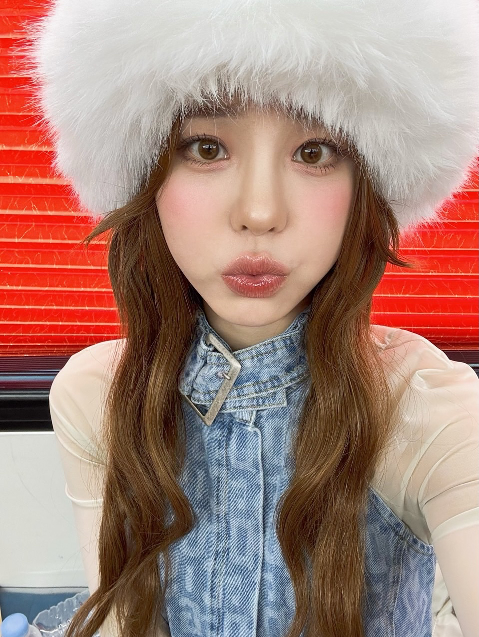 A moment captured by Mako (NiziU)'s fan