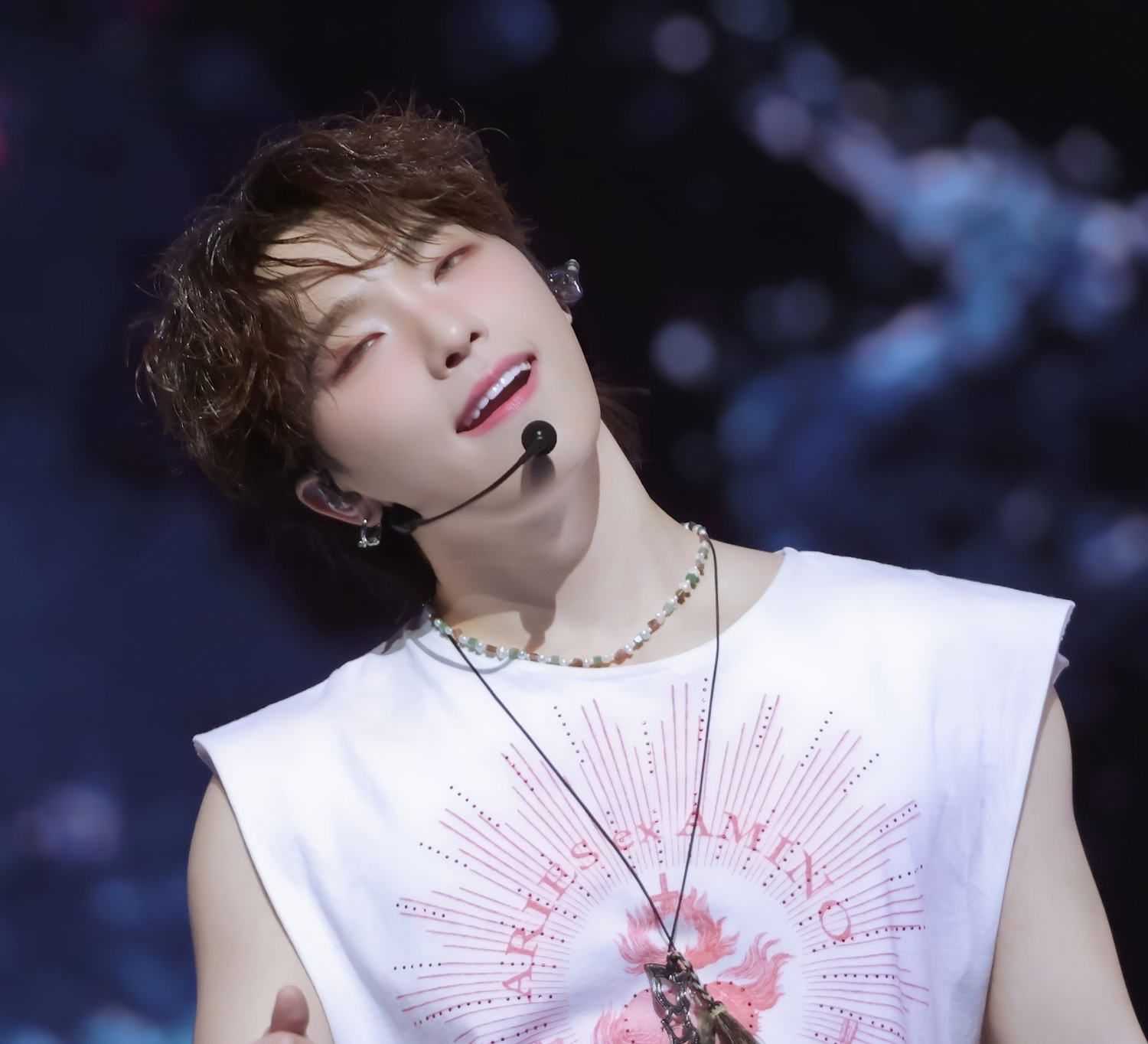 Behind-the-scenes cut of Dino (SEVENTEEN)