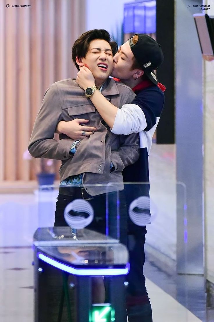 Latest photo of Jackson (GOT7)
