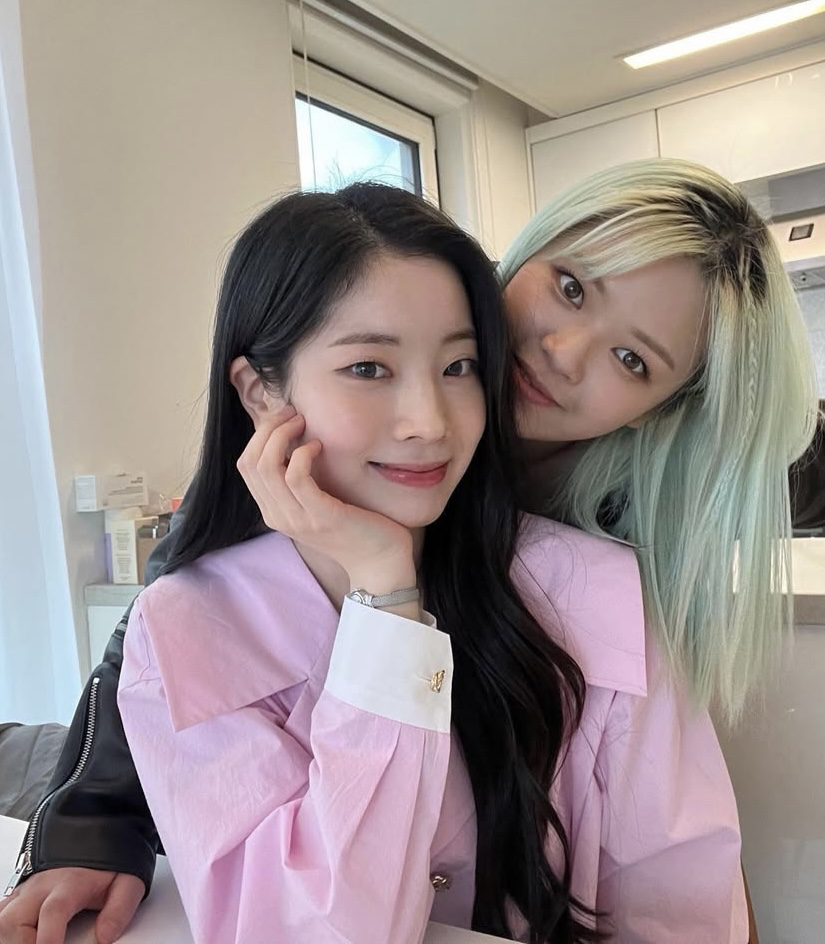 Recent activity shot of Dahyun (TWICE)