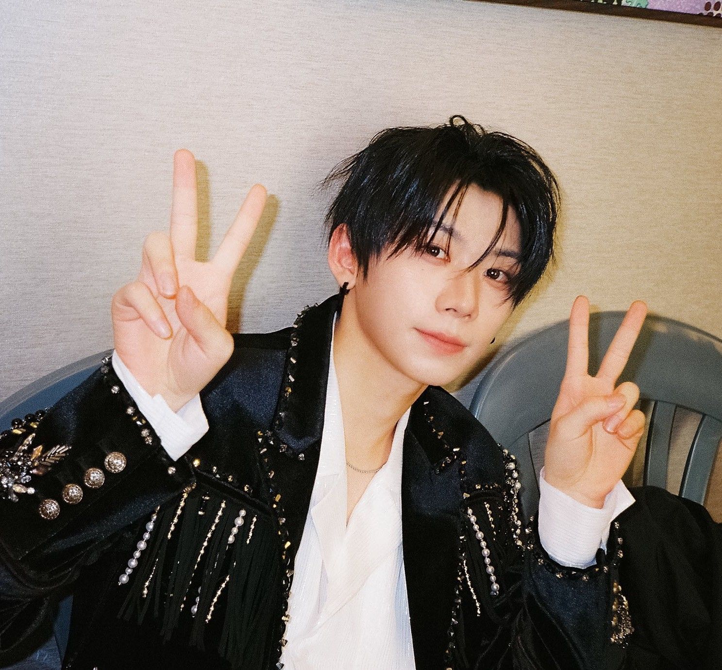 Behind-the-scenes cut of Park Han (AHOF)