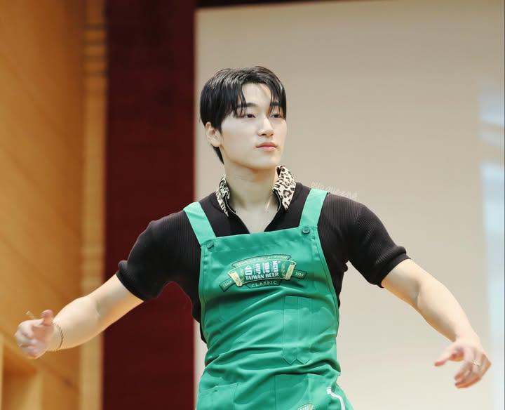 A moment captured by San (ATEEZ)'s fan
