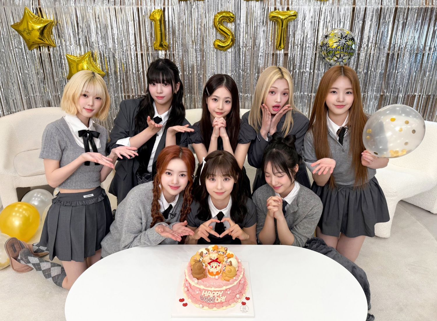 K-POP posts beloved by 자유게시판 fans