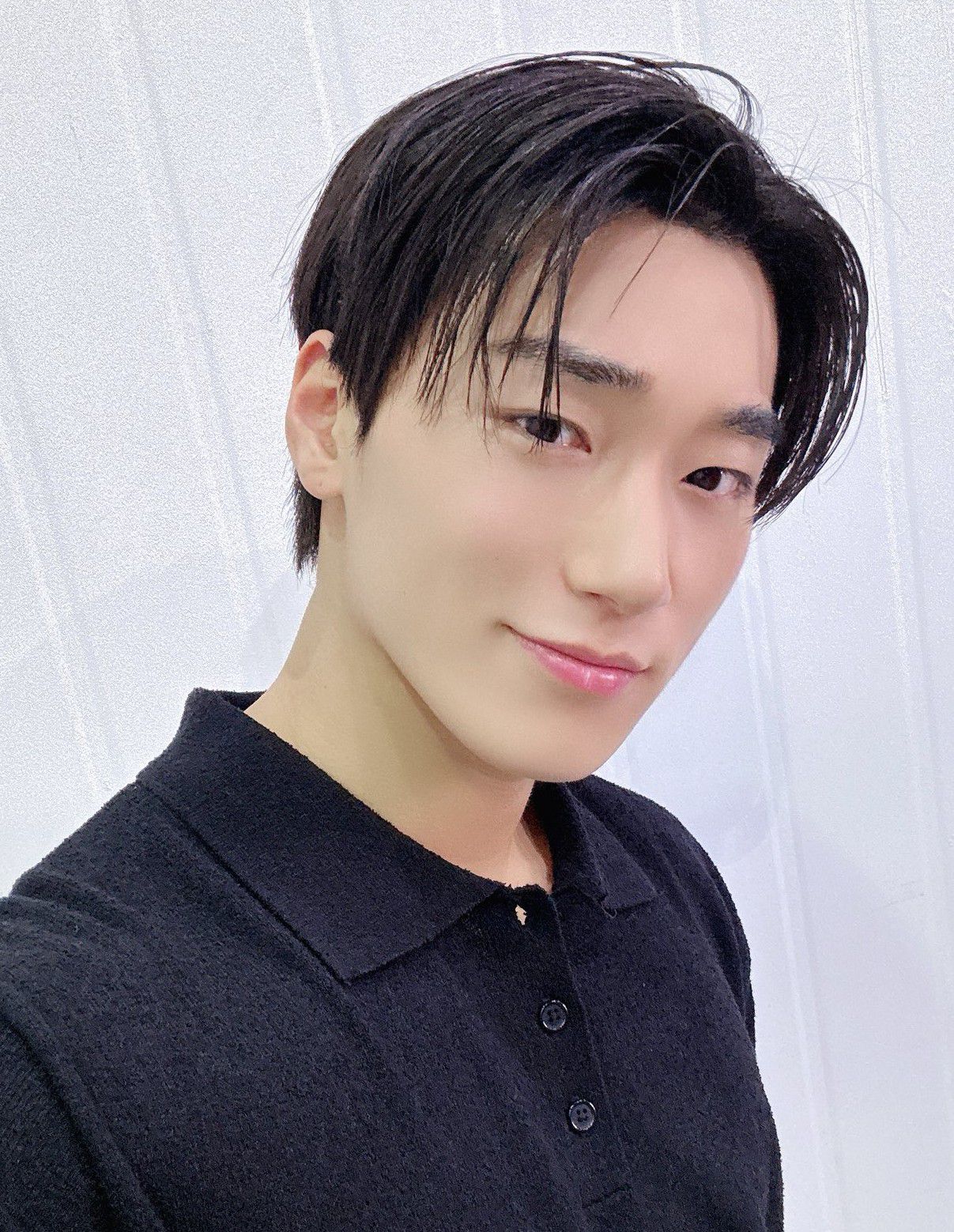 A moment captured by San (ATEEZ)'s fan