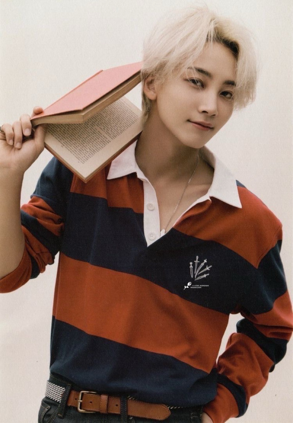 Recent activity shot of Jeonghan (SEVENTEEN)