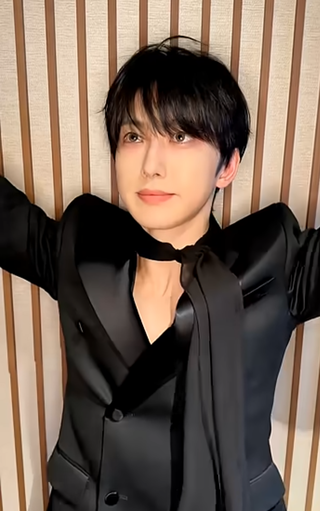 Latest photo of Fuma (&TEAM)