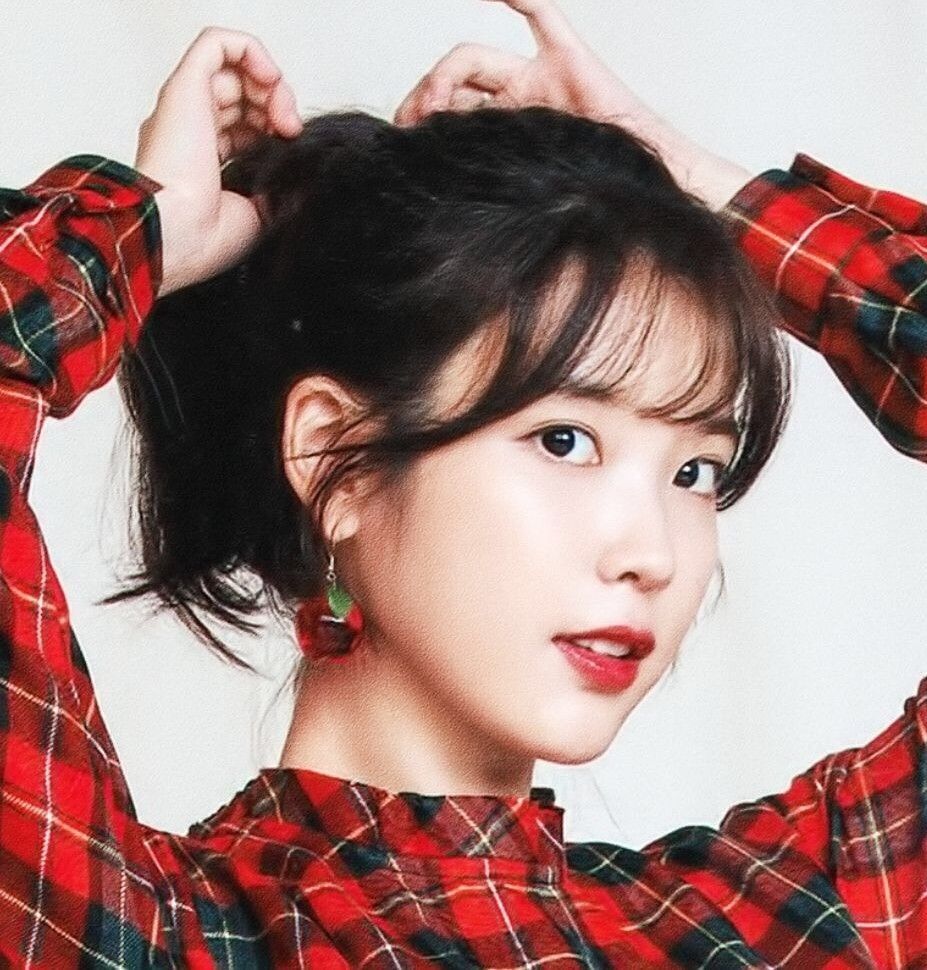 Momen yang diabadikan oleh penggemar IU