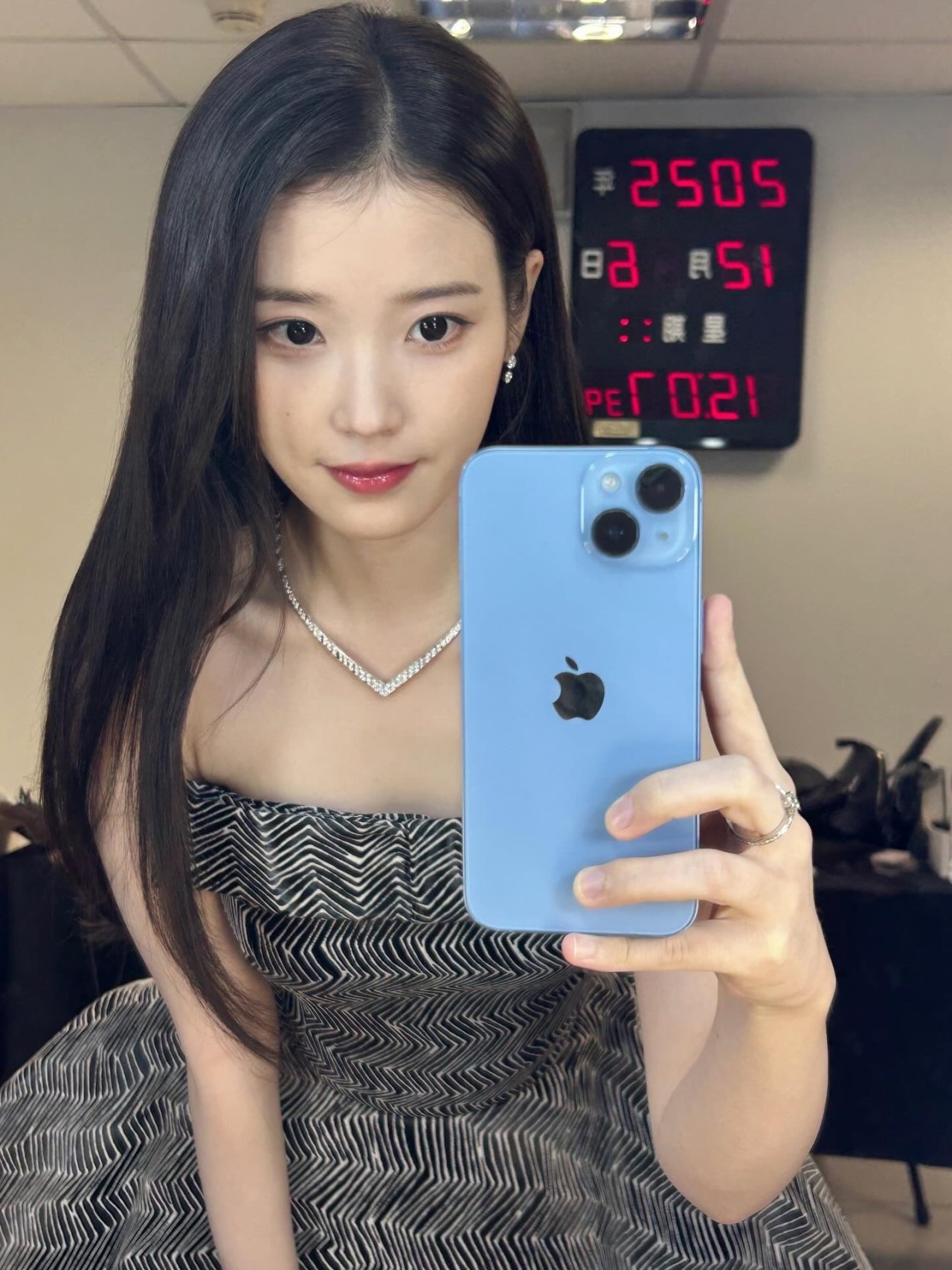 IU的最新活動照片