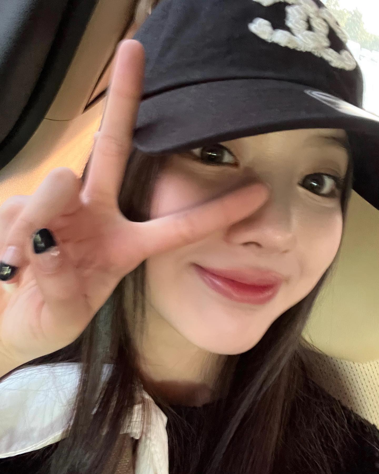 Behind-the-scenes cut of NMIXX