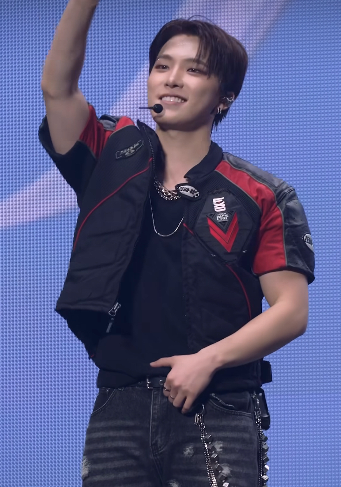 Behind-the-scenes cut of Dino (SEVENTEEN)