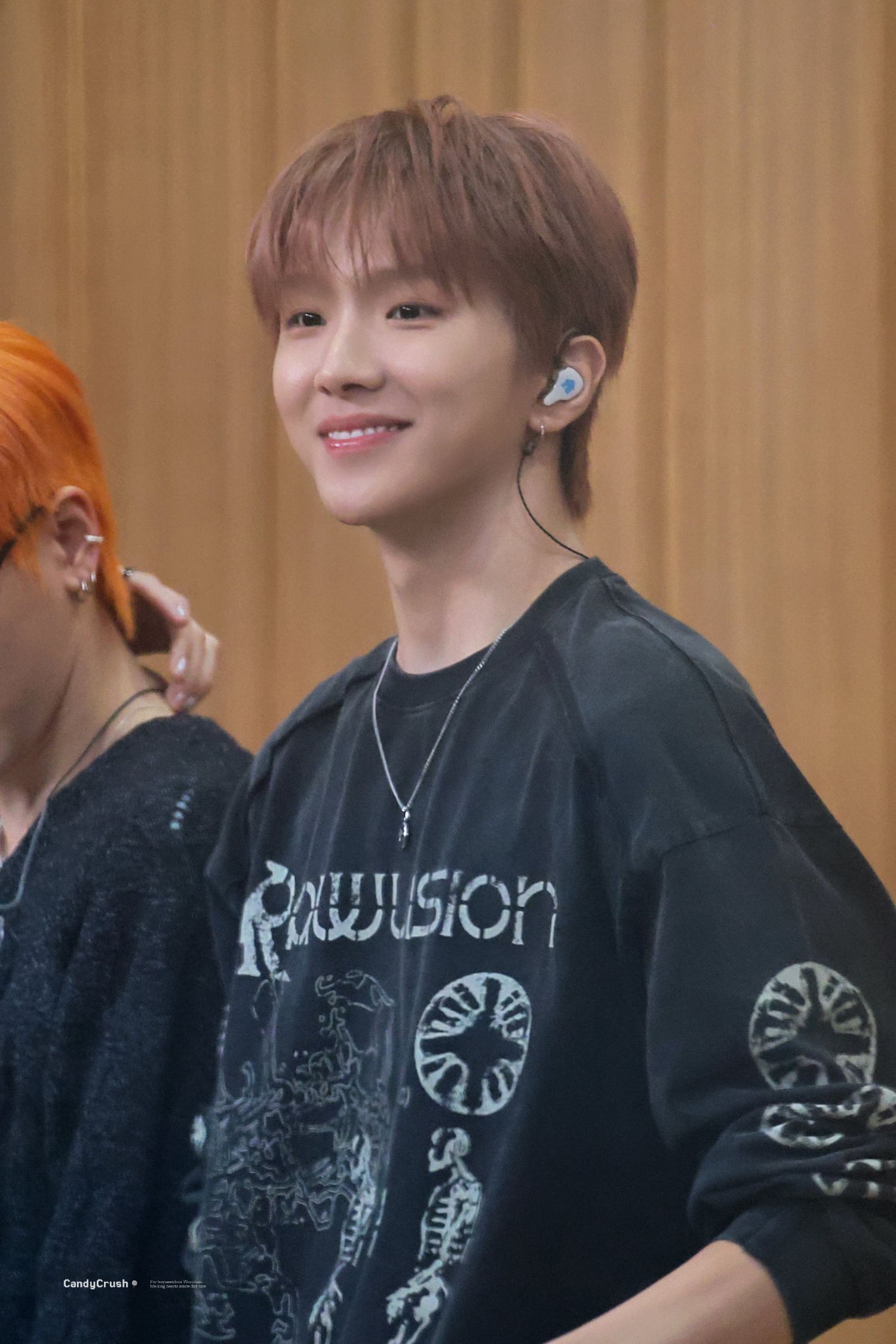 A moment captured by Woonhak (BOYNEXTDOOR)'s fan