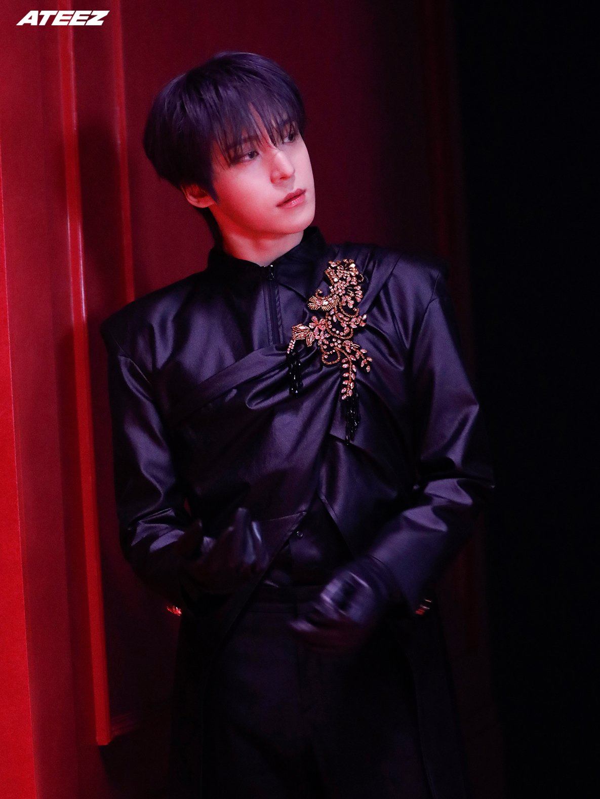 Behind-the-scenes cut of Yunho (ATEEZ)