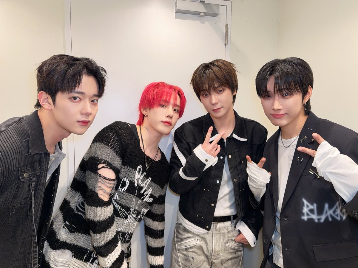 Behind-the-scenes cut of OMEGA X