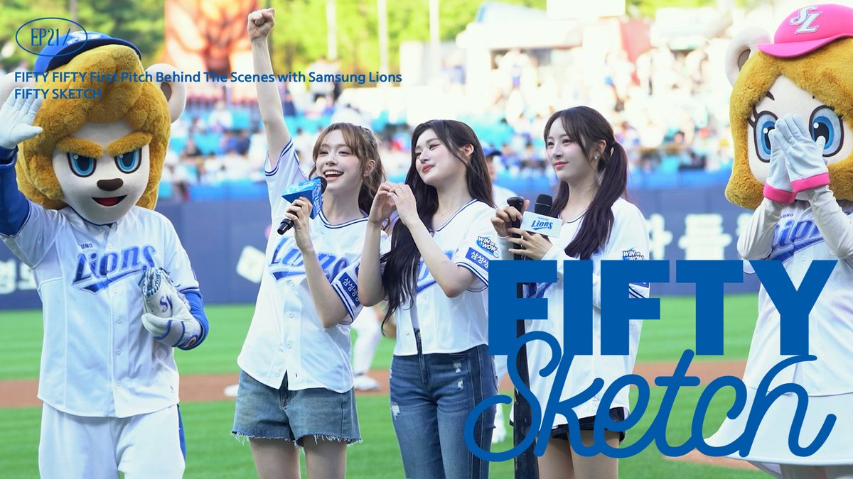 A moment captured by FIFTY FIFTY's fan