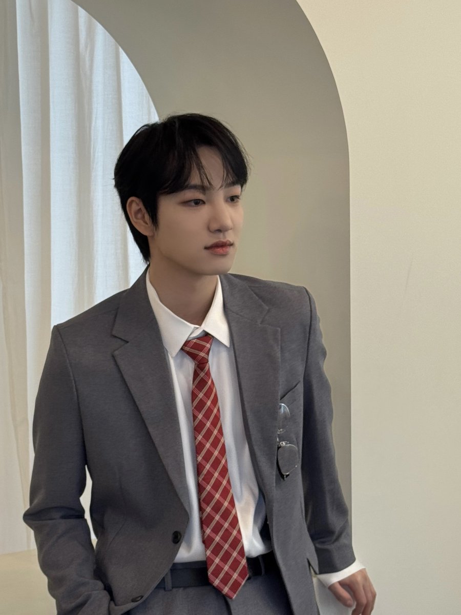 A moment captured by MCND's fan