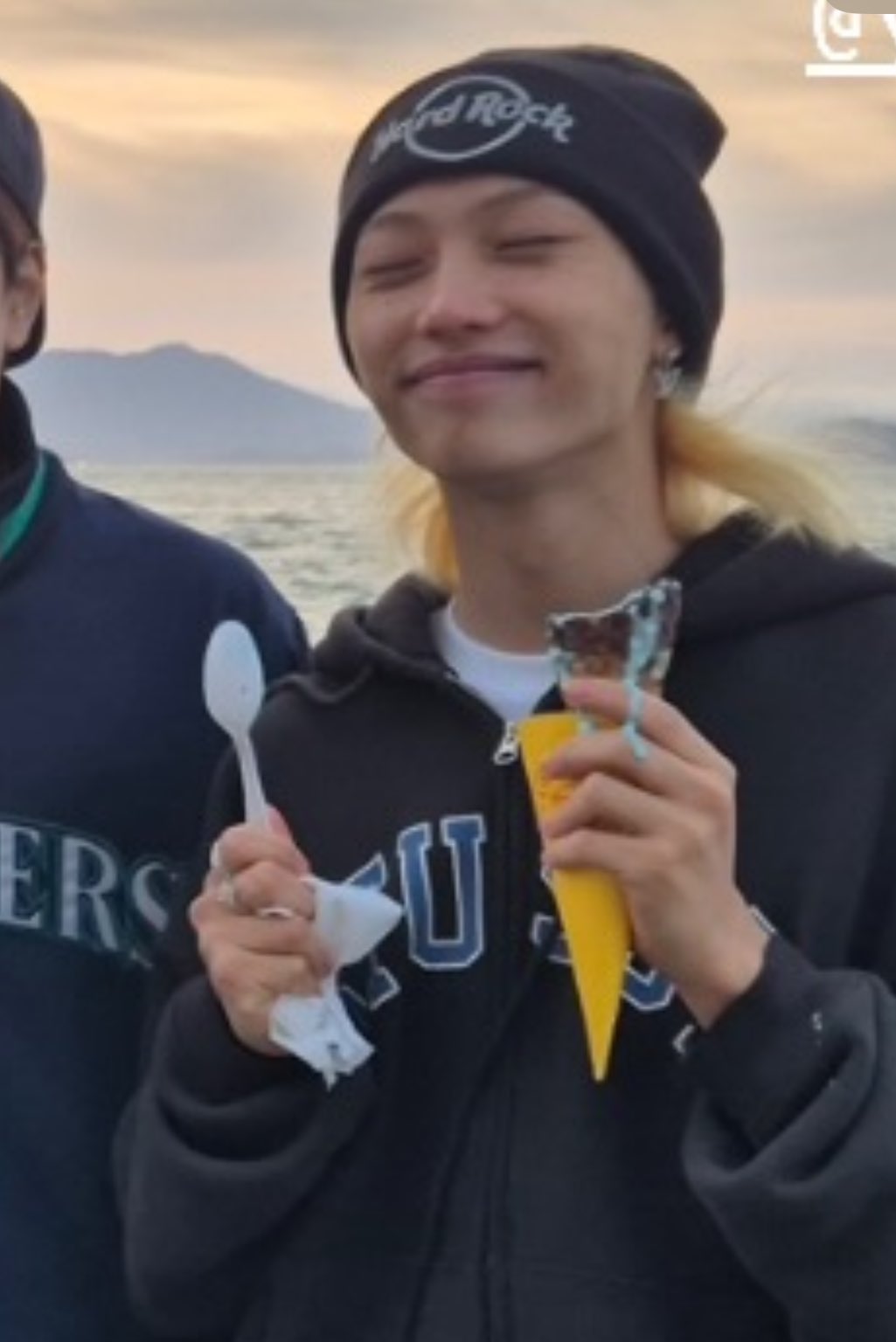 Recent activity shot of Felix (Stray Kids)