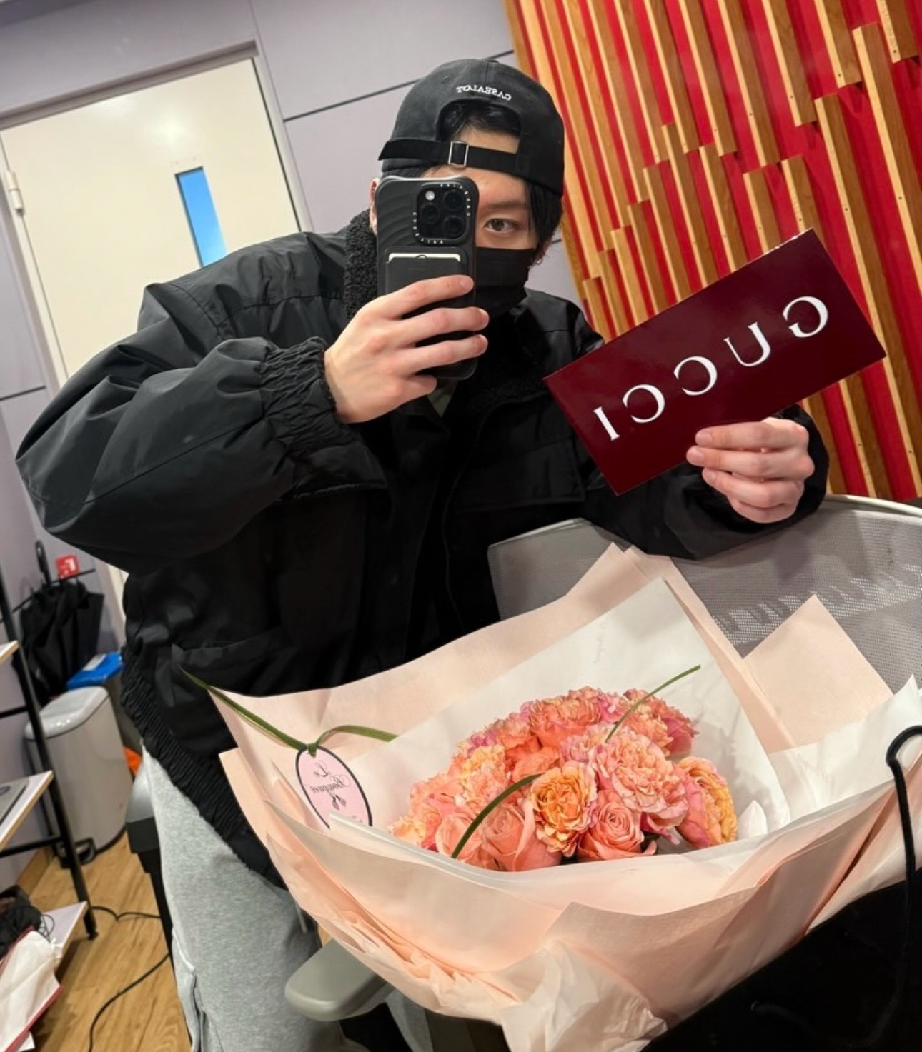 Must-see popular post of 리노 (Stray Kids), your favorite