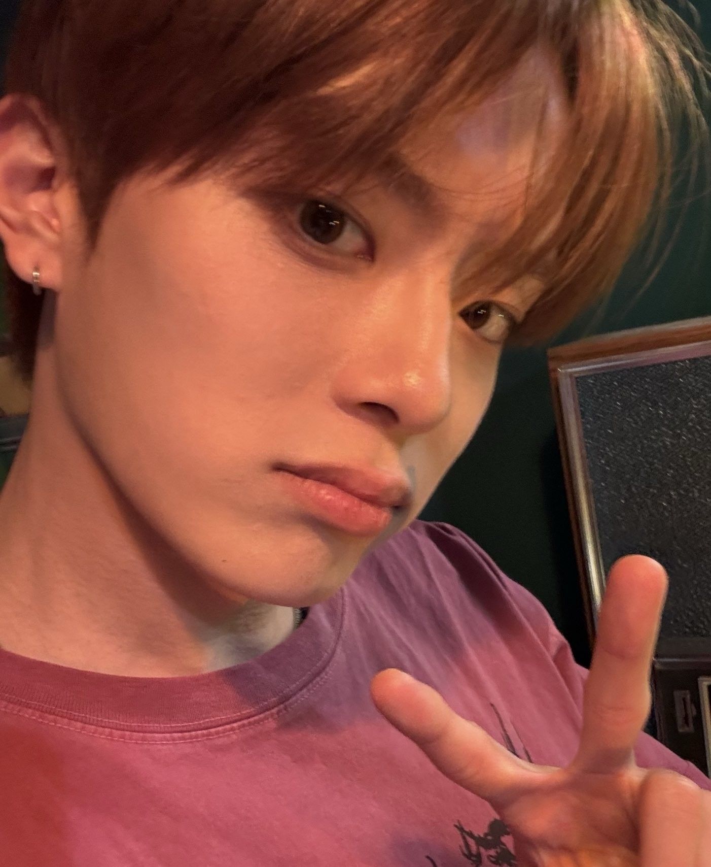 Recent activity shot of Kangmin (VERIVERY)